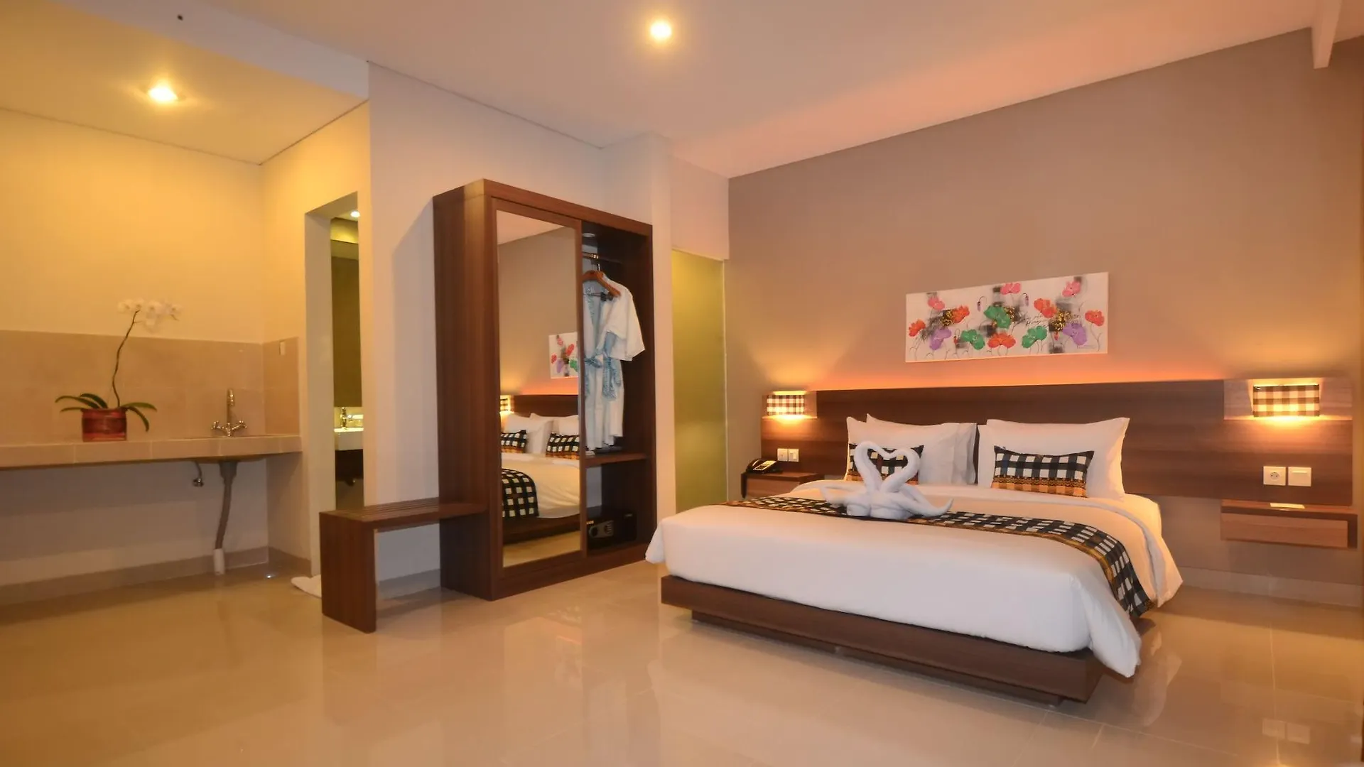 Grand Barong Resort Kuta  Hotel